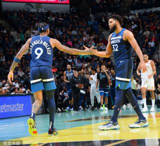 成绩的不断 成绩的不断