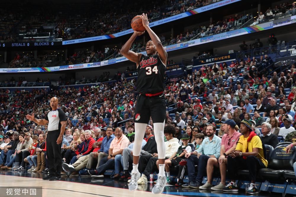 一场令人振 一场令人振